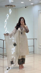 Women Off-White Embroidered Kurta Pant Set with Dupatta