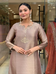Premium Mauve Woven Chanderi Silk Kurta Set with Zari Dupatta